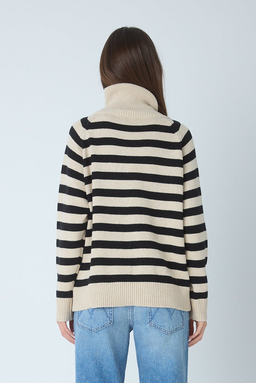 ADLER SWEATER